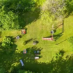 Leete Residence- 3br Family Friendly With Huge Garden&free Parking Tallinn
