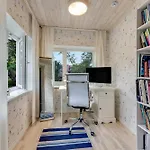 Korter Leete Residence- 3br Family Friendly With Huge Garden&free Parking *