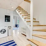 Leete Residence- 3br Family Friendly With Huge Garden&free Parking Tallinn