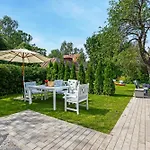 Leete Residence- 3br Family Friendly With Huge Garden&free Parking