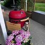 Lägenhet Leete Residence- 3br Family Friendly With Huge Garden&free Parking