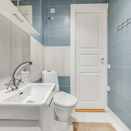 Leete Residence- 3br Family Friendly With Huge Garden&free Parking