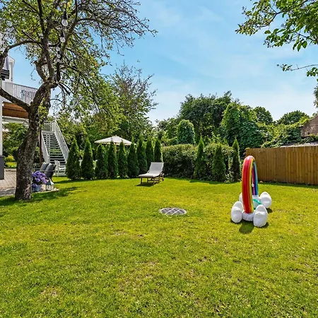 New 3br Family Friendly With Huge Garden&free Parking *