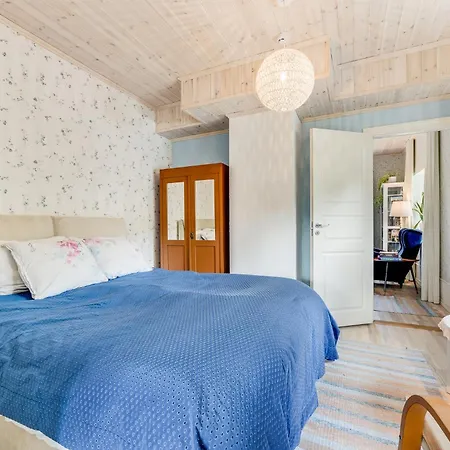 Leete Residence- 3br Family Friendly With Huge Garden&free Parking *