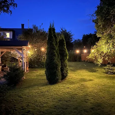 New 3br Family Friendly With Huge Garden&free Parking *