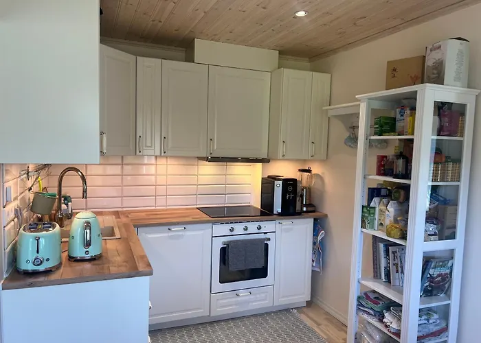 Leete Residence- 3br Family Friendly With Huge Garden&free Parking