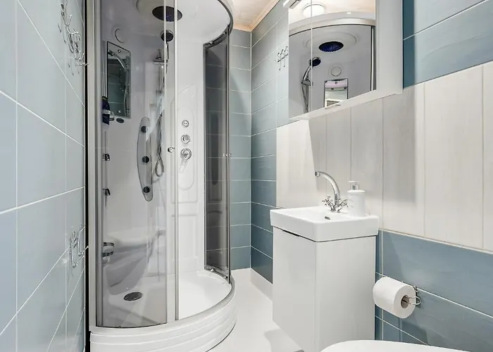 Korter Leete Residence- 3br Family Friendly With Huge Garden&free Parking