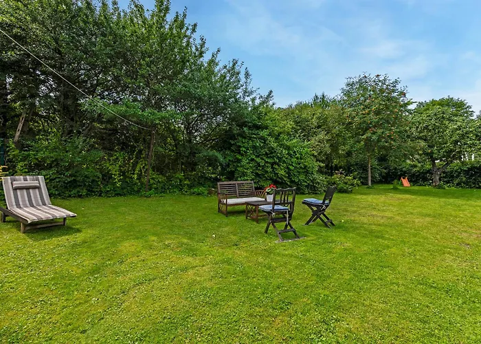 Leete Residence- 3br Family Friendly With Huge Garden&free Parking *