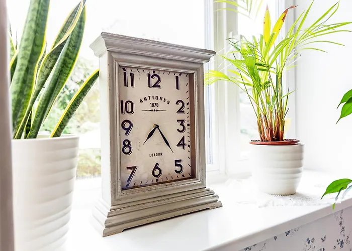 Korter Leete Residence- 3br Family Friendly With Huge Garden&free Parking