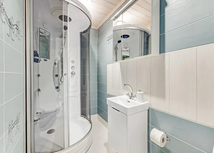 Daire Leete Residence- 3br Family Friendly With Huge Garden&free Parking Tallinn