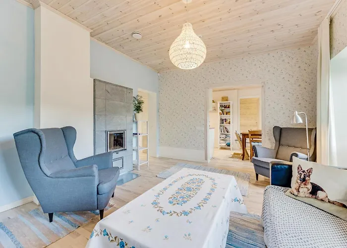 Leete Residence- 3br Family Friendly With Huge Garden&free Parking Korter Tallinn