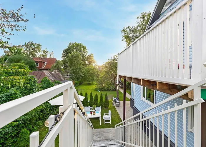 Leete Residence- 3br Family Friendly With Huge Garden&free Parking *