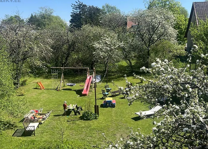 Daire Leete Residence- 3br Family Friendly With Huge Garden&free Parking *