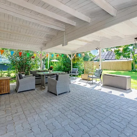 Apartmán New 3br Family Friendly With Huge Garden&free Parking