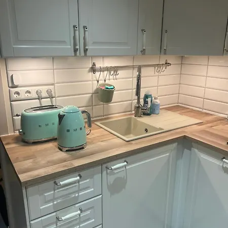 アパート New 3br Family Friendly With Huge Garden&free Parking タリン